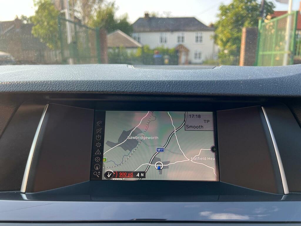 BMW 5 Series M Sport White #18