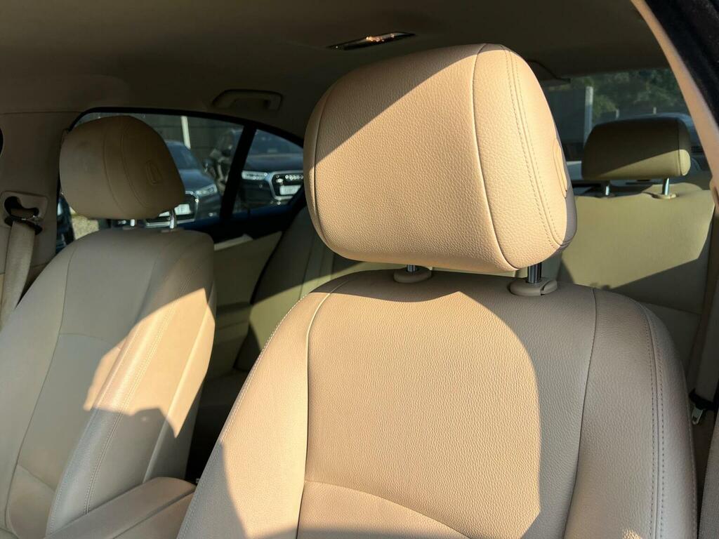 BMW 5 Series M Sport White #14