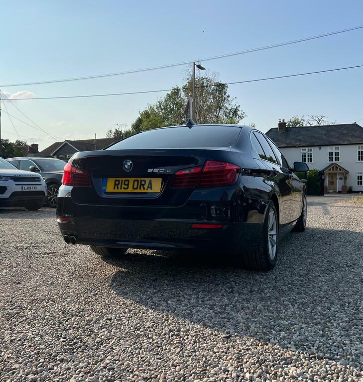 BMW 5 Series M Sport White #8