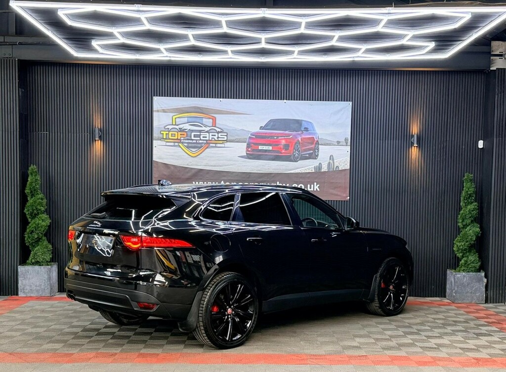 Jaguar F-Pace Suv 2.0 D240 Portfolio 2017 OV67XFN Black #5