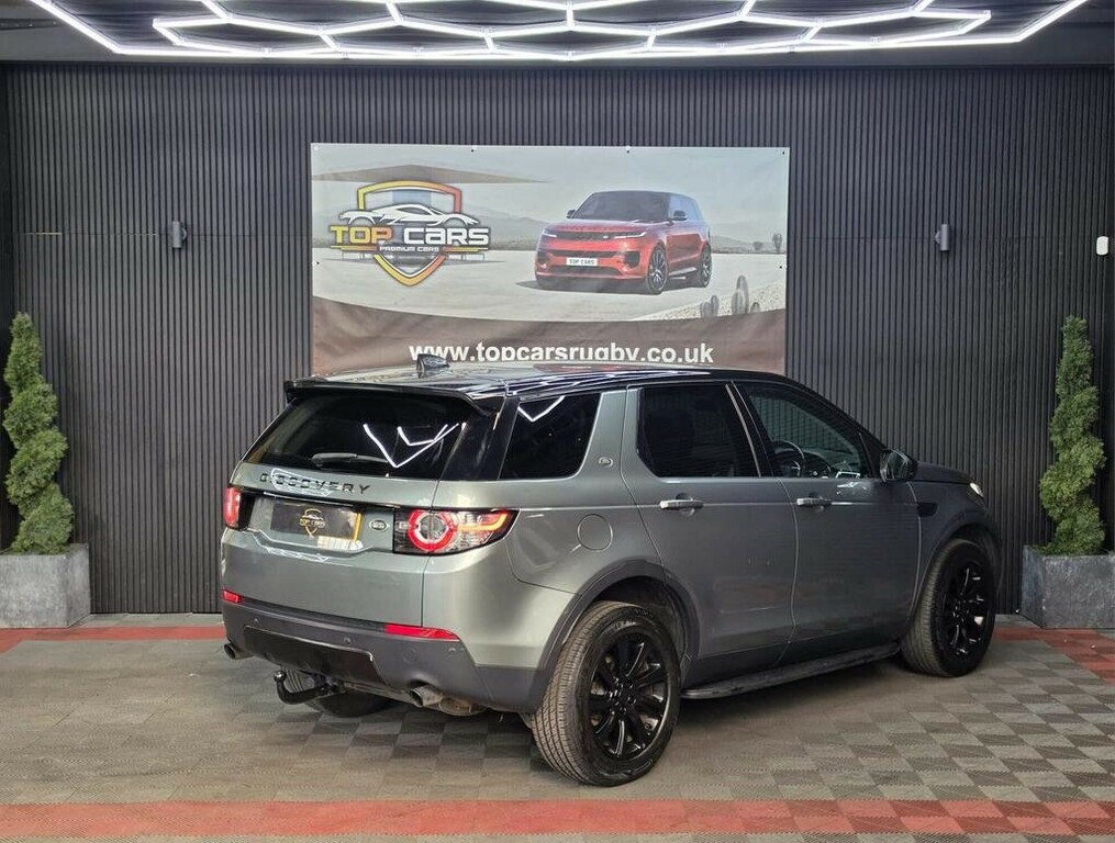 Land Rover Discovery Sport Estate 2017 Green #6
