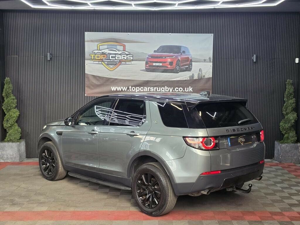 Land Rover Discovery Sport Estate 2017 Green #5