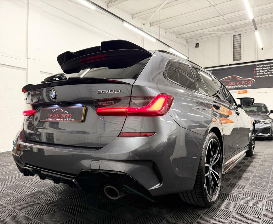 BMW 3 Series Estate 3.0 330D Mht M Sport Touring Xdrive Eu HN21XVV Grey #4