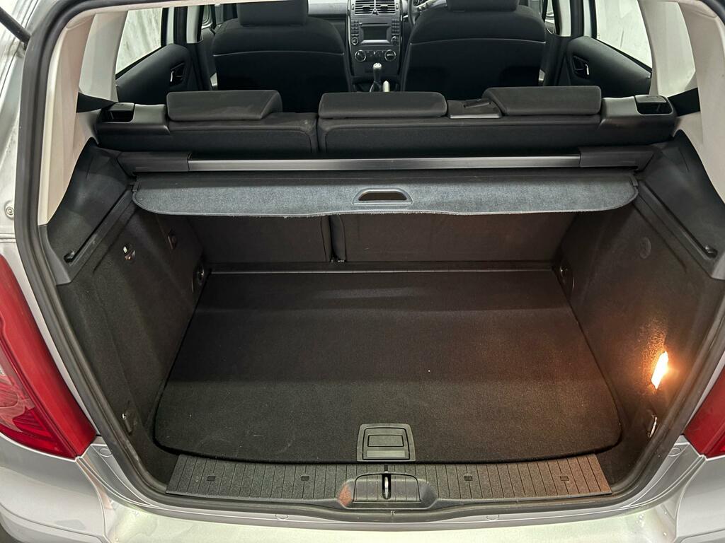 Mercedes-Benz A Class A160 Classic Se Silver #18