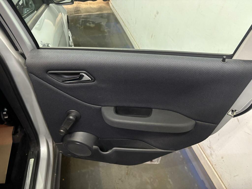 Mercedes-Benz A Class A160 Classic Se Silver #14