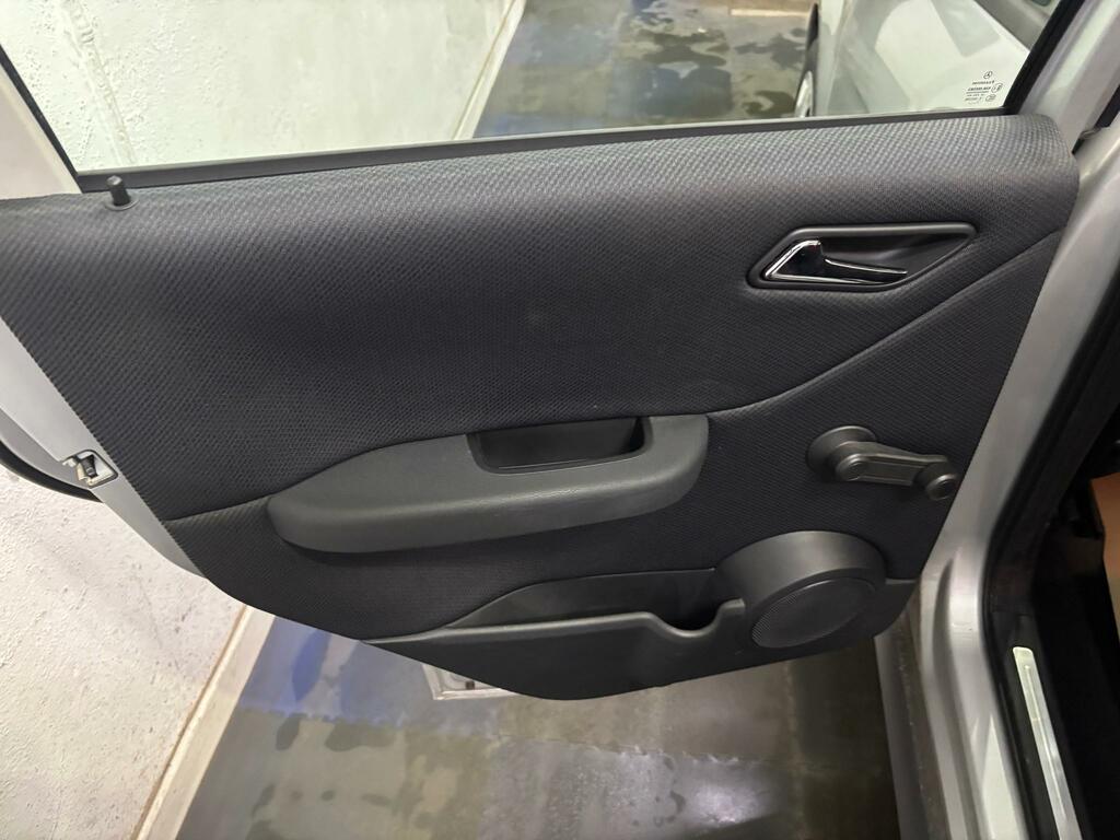 Mercedes-Benz A Class A160 Classic Se Silver #20