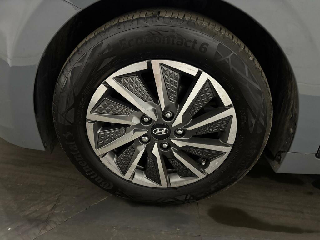 Hyundai Ioniq Hatchback  #36
