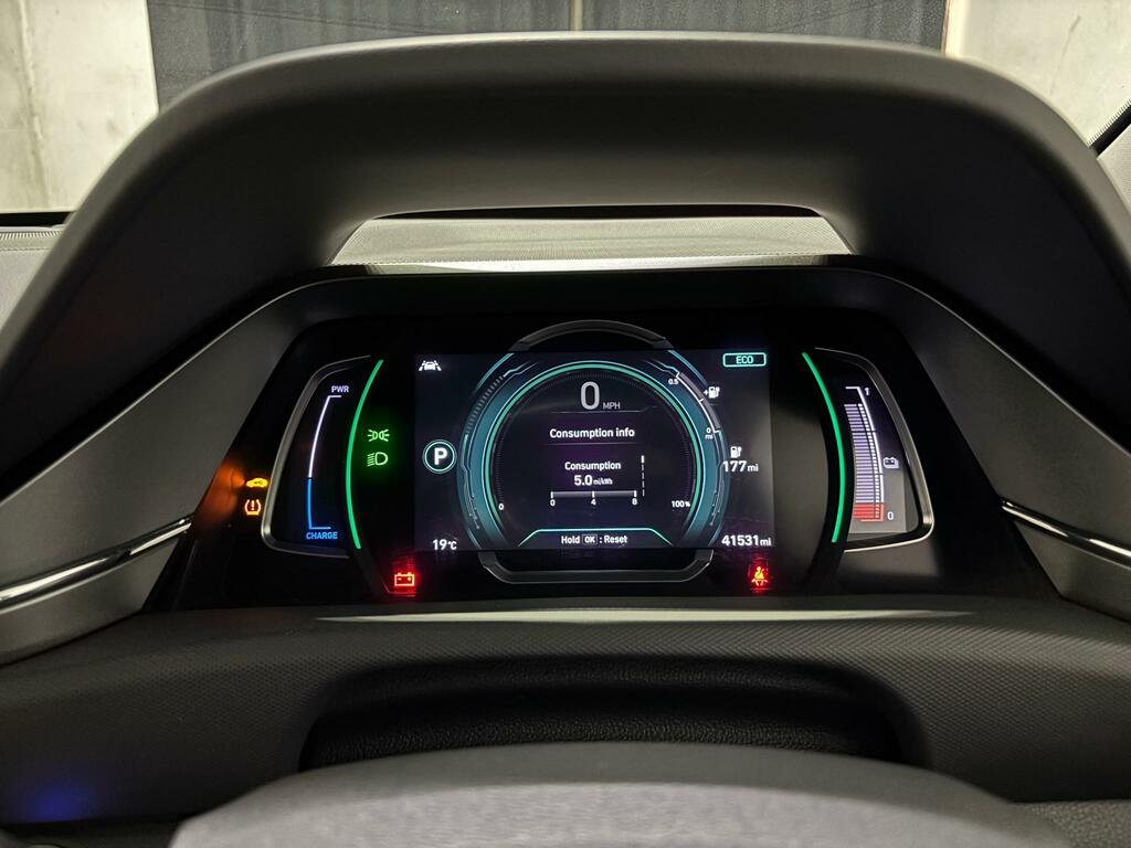Hyundai Ioniq Hatchback  #25