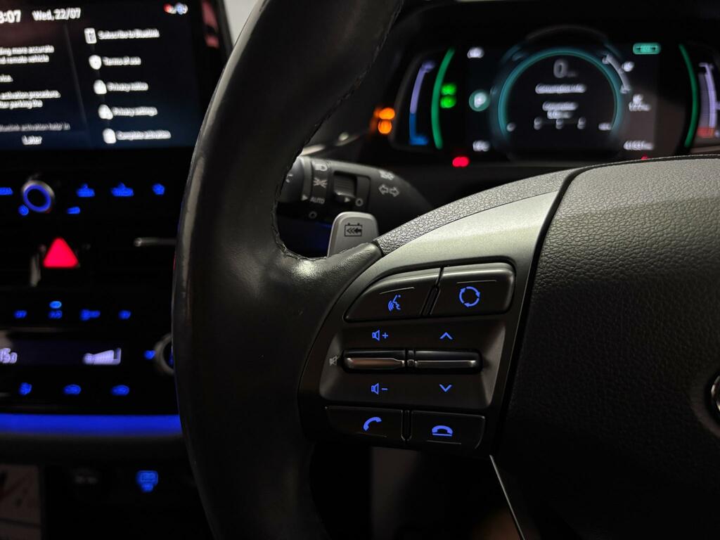 Hyundai Ioniq Hatchback  #29