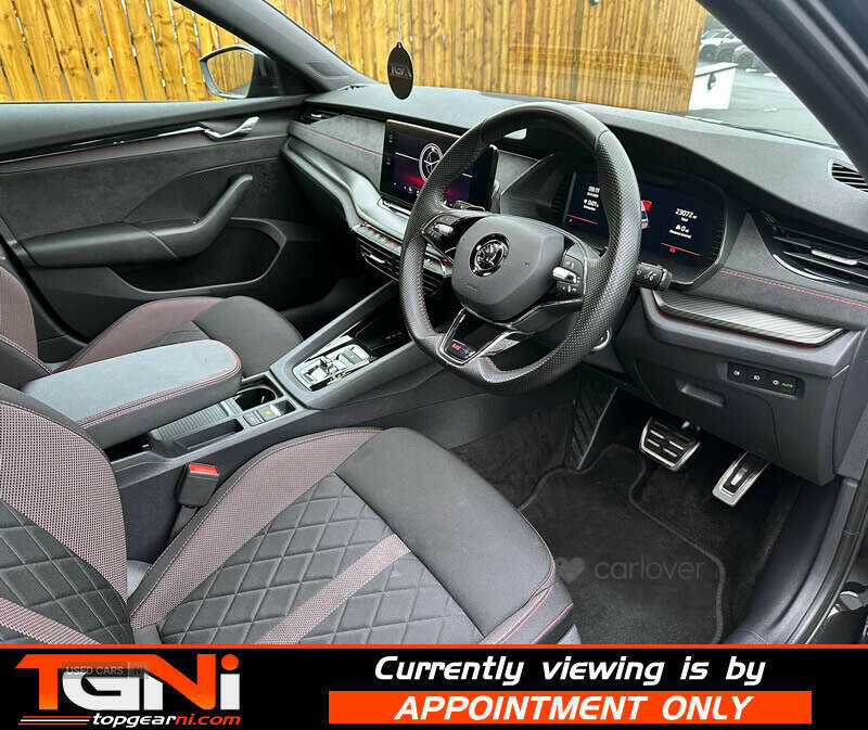 Skoda Octavia 2.0 Tdi 200 Vrs Dsg Black #5