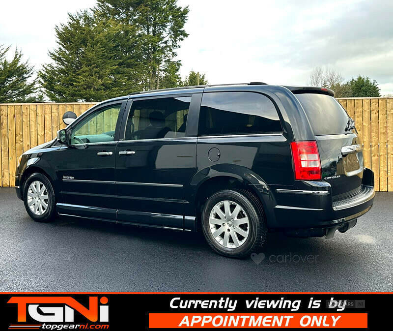 Chrysler Grand Voyager 3.8 V6 Limited Black #2