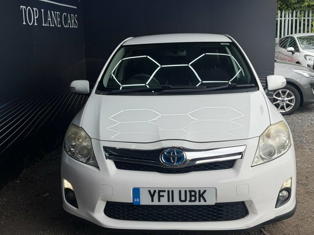 Toyota Auris 2011 1.8 Vvt-h T Spirit Cvt Euro 5 Ss YF11UBK White #2