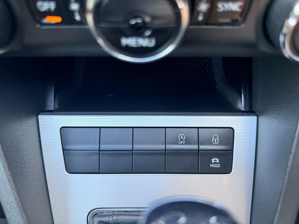 Skoda Octavia Estate 1.6 Tdi Se Technology Euro 6 Ss 201 Silver #23