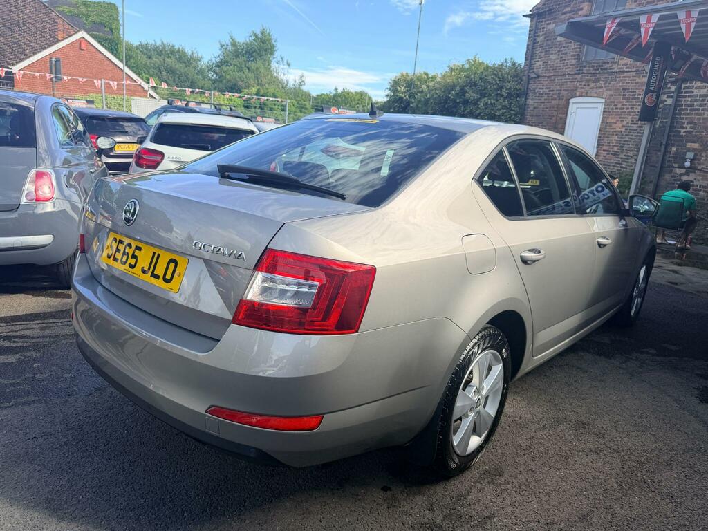 Skoda Octavia Estate 1.6 Tdi Se Technology Euro 6 Ss 201 Silver #10