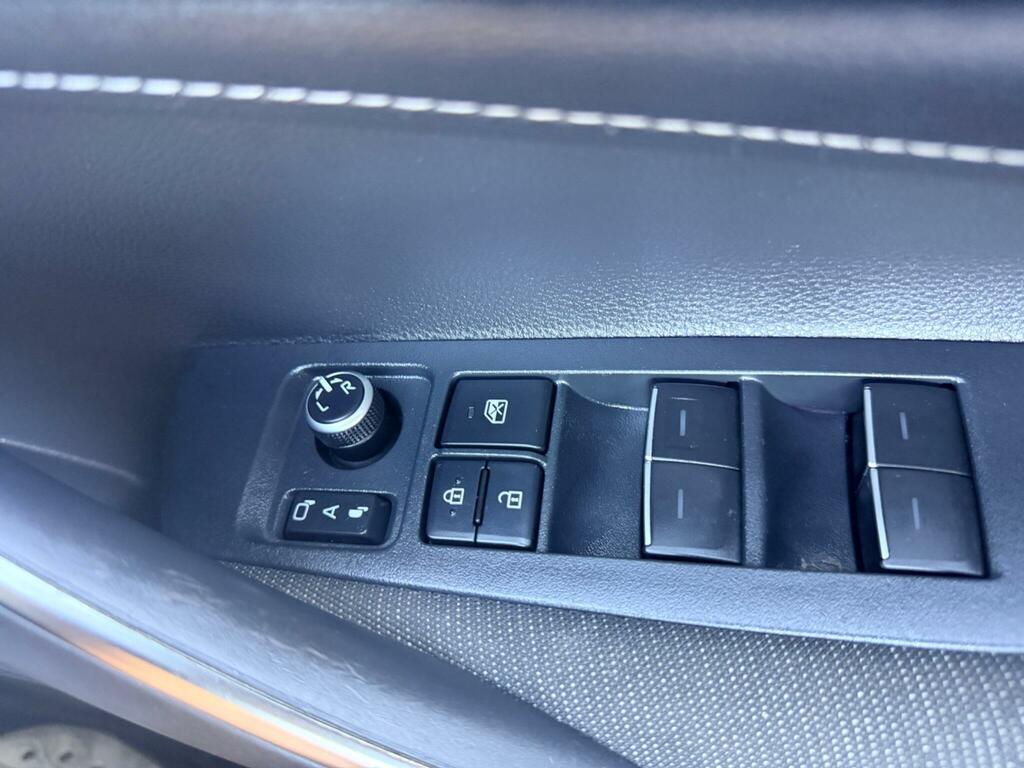 Suzuki Swace Motion Blue #20