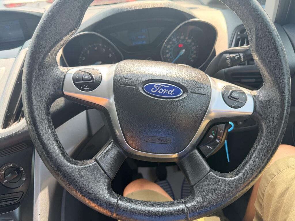 Ford C-Max Mpv 1.6 Titanium Euro 5 201212 Red #21