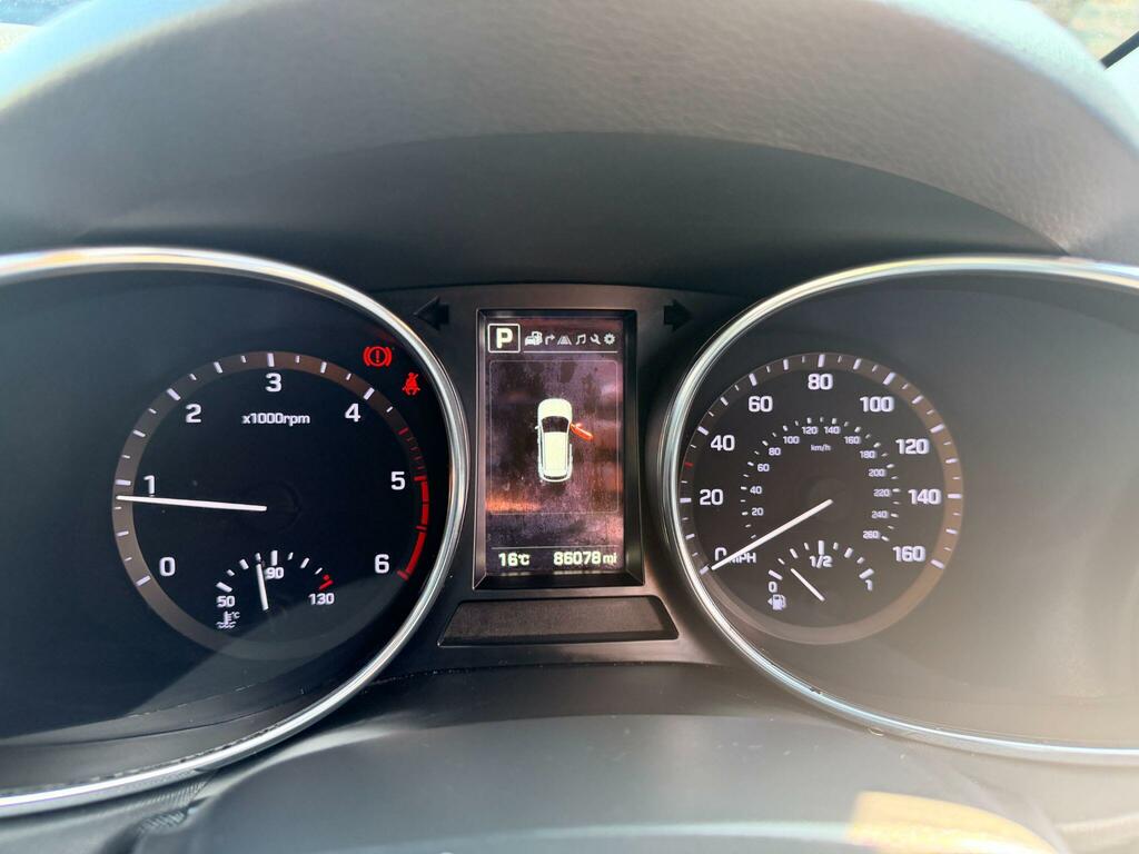 Hyundai Santa Fe Santa Fe Premium Crdi Red #30