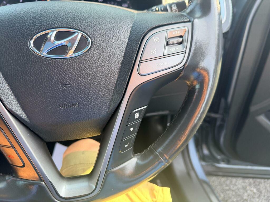 Hyundai Santa Fe Santa Fe Premium Crdi Red #20