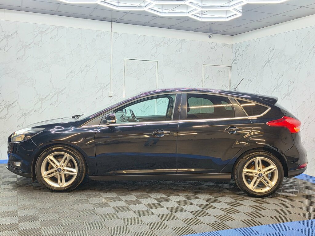 Ford Focus 1.0T Ecoboost Zetec Edition Hatchback Euro 6 Black #5