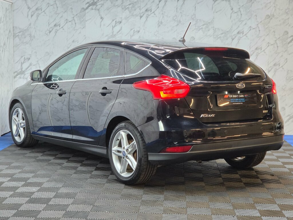 Ford Focus 1.0T Ecoboost Zetec Edition Hatchback Euro 6 Black #4