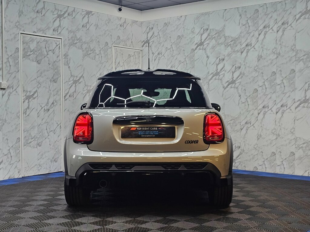 Mini Hatch 1.5 Cooper Sport Hatchback Steptronic Euro 6 SR73JZU Silver #4