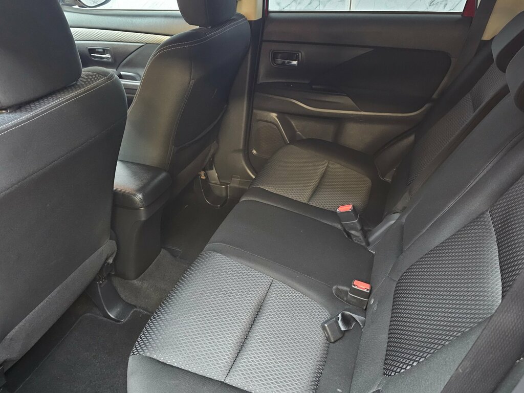 Mitsubishi Outlander Phev Gx 3H Plus Grey #19