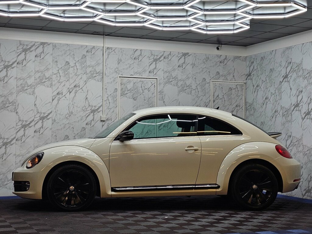 Volkswagen Beetle 2.0 Tdi Sport Hatchback Euro 5 White #6