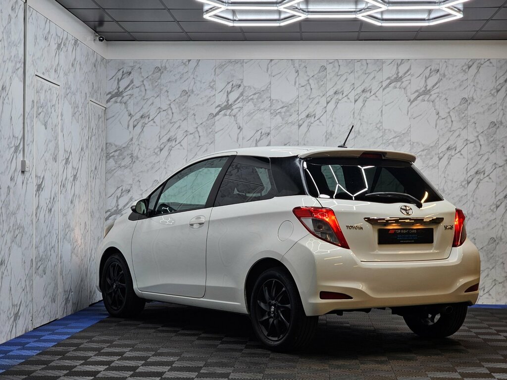 Toyota Yaris 1.33 Dual Vvt-i Trend Hatchback 101 Ps Petro White #5