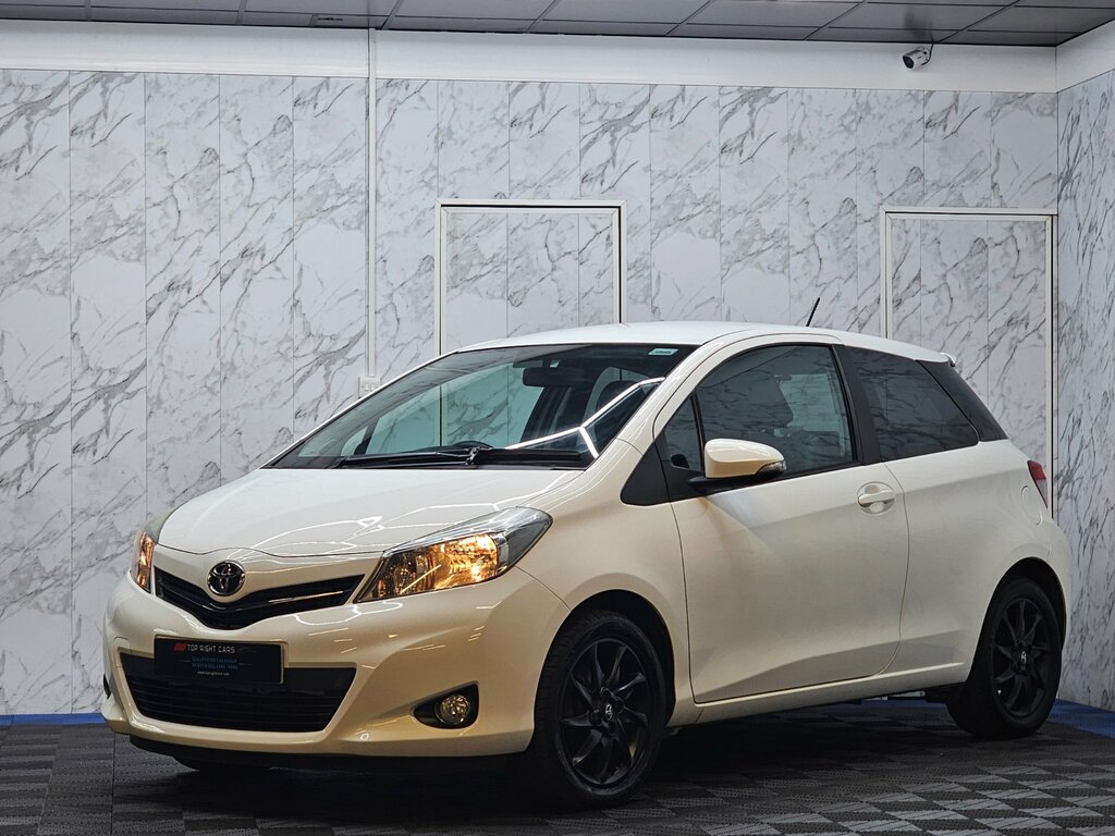 Toyota Yaris 1.33 Dual Vvt-i Trend Hatchback 101 Ps Petro White #3