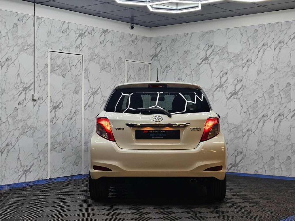 Toyota Yaris 1.33 Dual Vvt-i Trend Hatchback 101 Ps Petro White #4