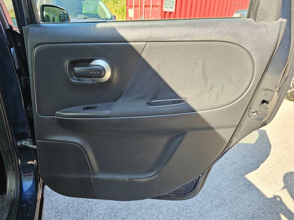Nissan Note 1.6 16V Tekna Hatchback Euro 5 11 Grey #22