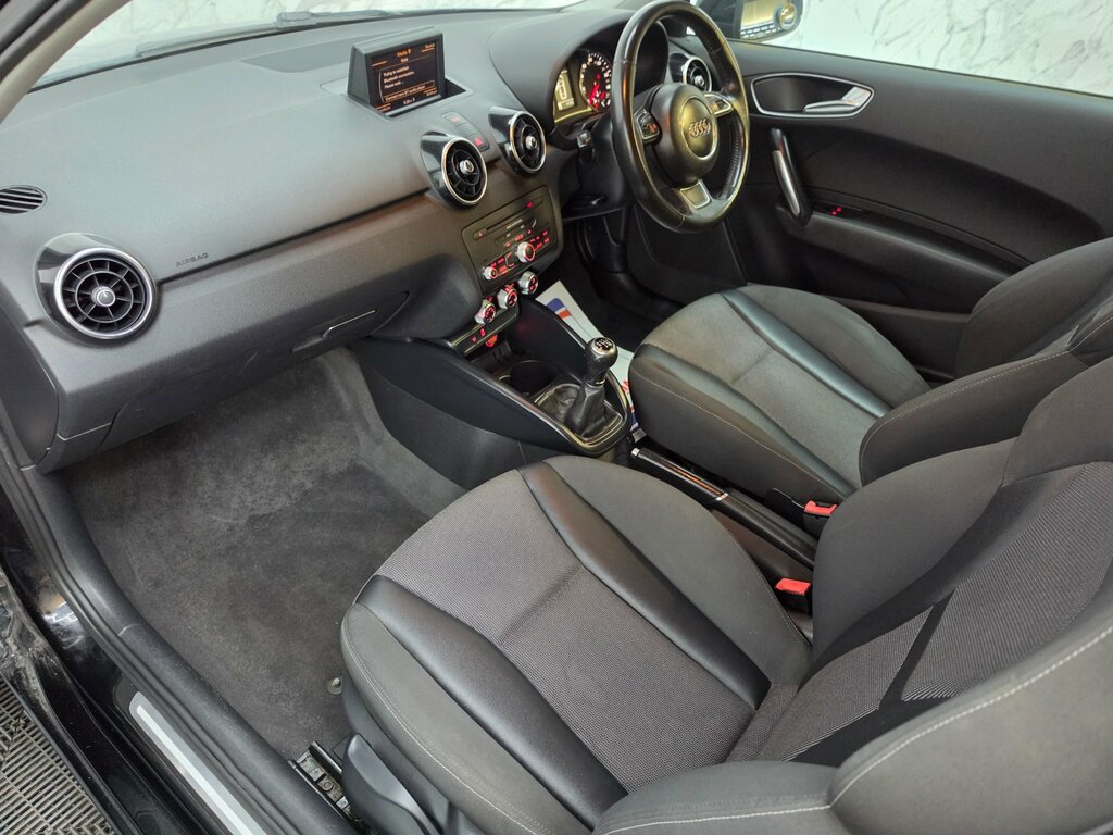 Audi A1 1.6 Tdi Sport Euro 5 Ss Silver #9