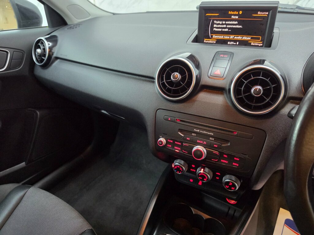 Audi A1 1.6 Tdi Sport Euro 5 Ss Silver #11