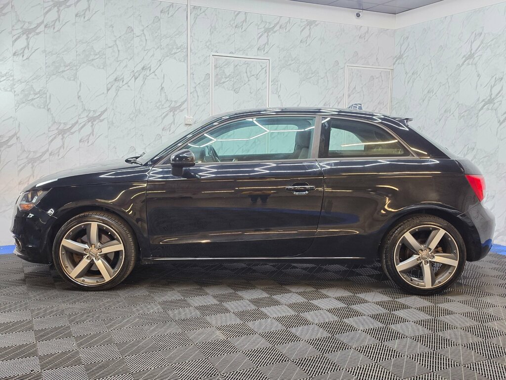 Audi A1 1.6 Tdi Sport Euro 5 Ss Silver #7