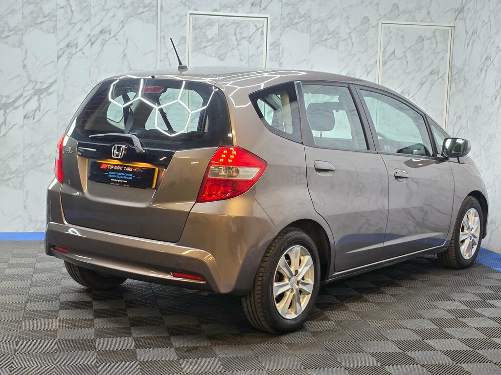 Honda Jazz 1.3 I-vtec Es 98 Bhp Blue #7