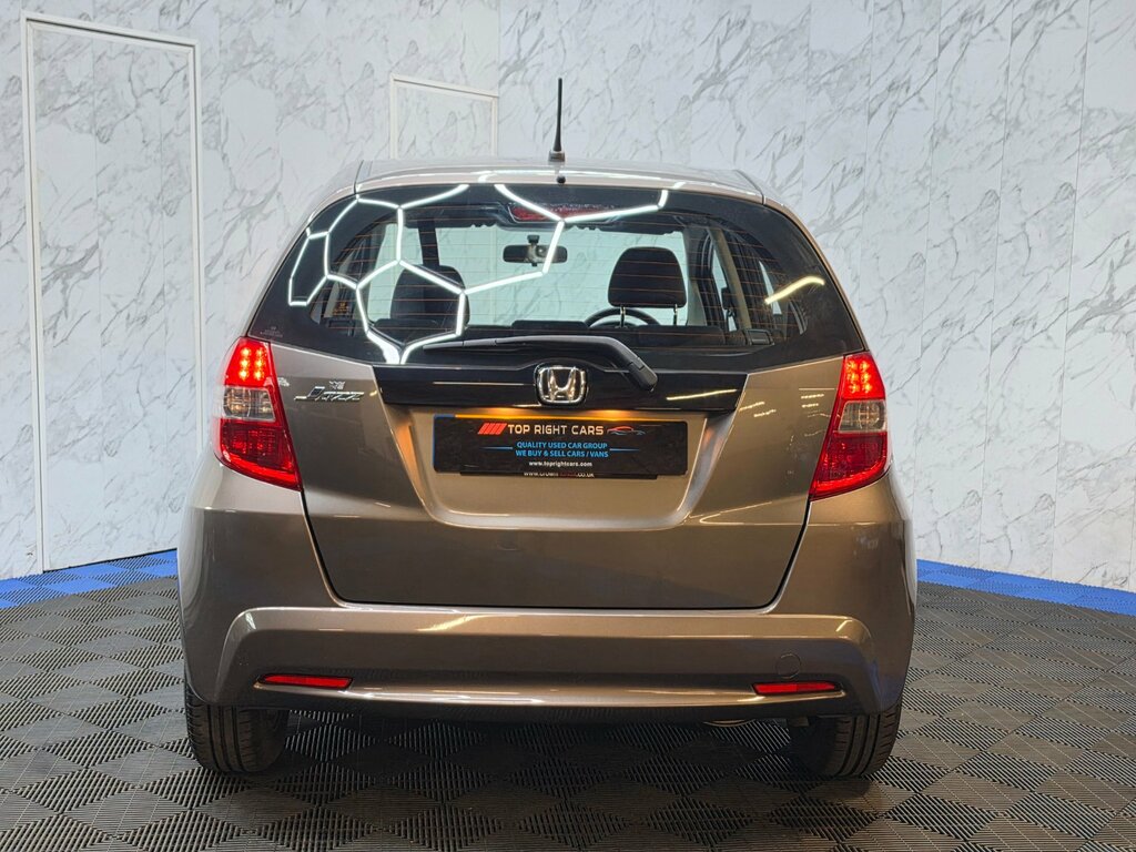Honda Jazz 1.4 I-vtec Es Hatchback Cvt 99 Ps Ulez Petro Brown #4