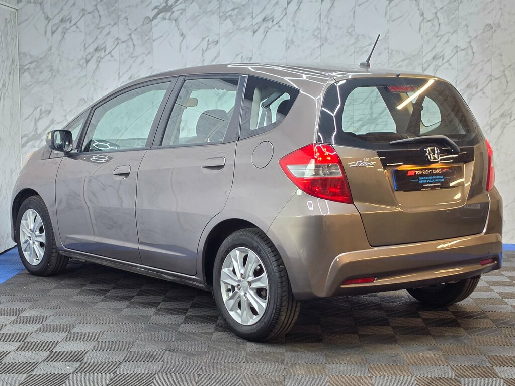 Honda Jazz 1.4 I-vtec Es Hatchback Cvt 99 Ps Ulez Petro Brown #5
