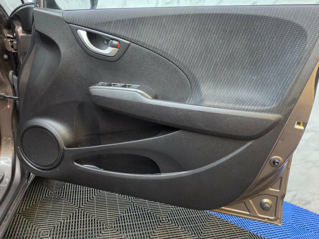 Honda Jazz 1.3 I-vtec Es 98 Bhp Blue #17