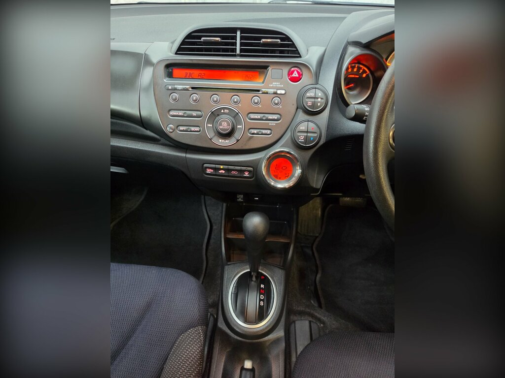 Honda Jazz 1.3 I-vtec Es 98 Bhp Blue #11