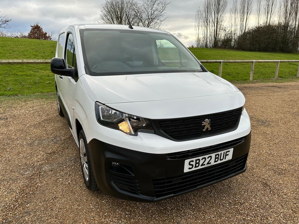 Peugeot Partner 1.5 Bluehdi 1000 Professional Premium Standard Pan White