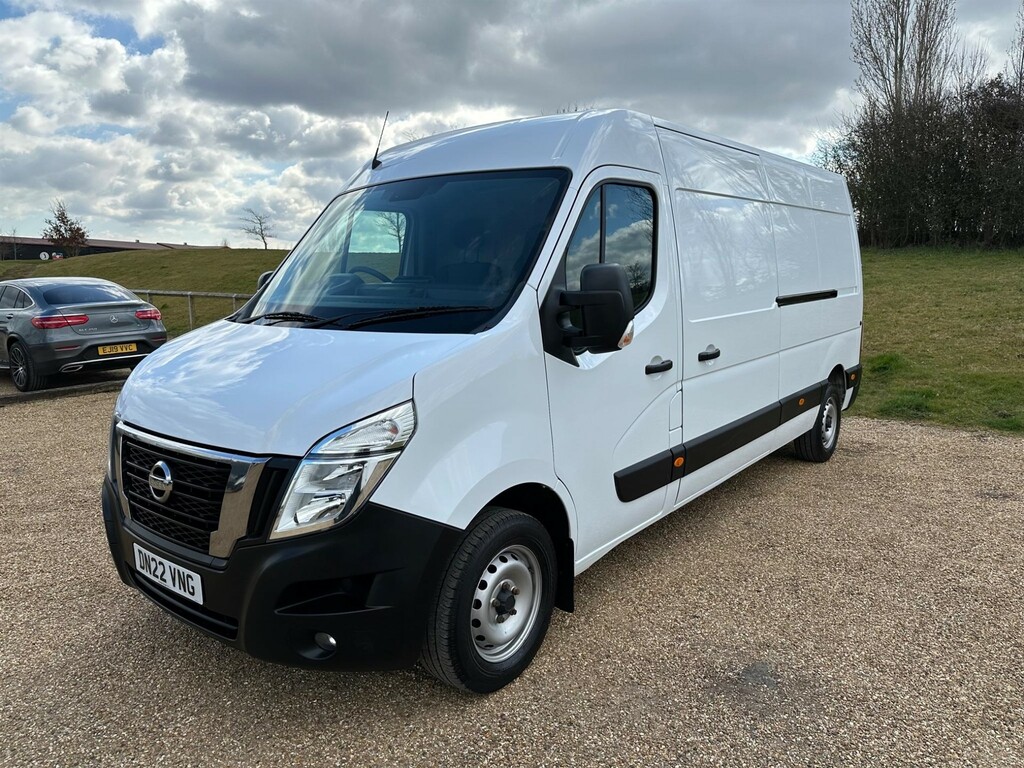 Nissan InterStar 2.3 Dci 35 Tekna Fwd L3 H2 Euro 6 White #3