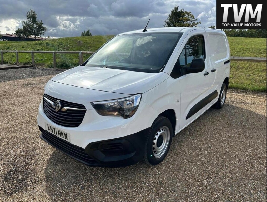 Vauxhall Combo 1.5 Turbo D 2000 Dynamic L1 H1 Euro 6 White #3
