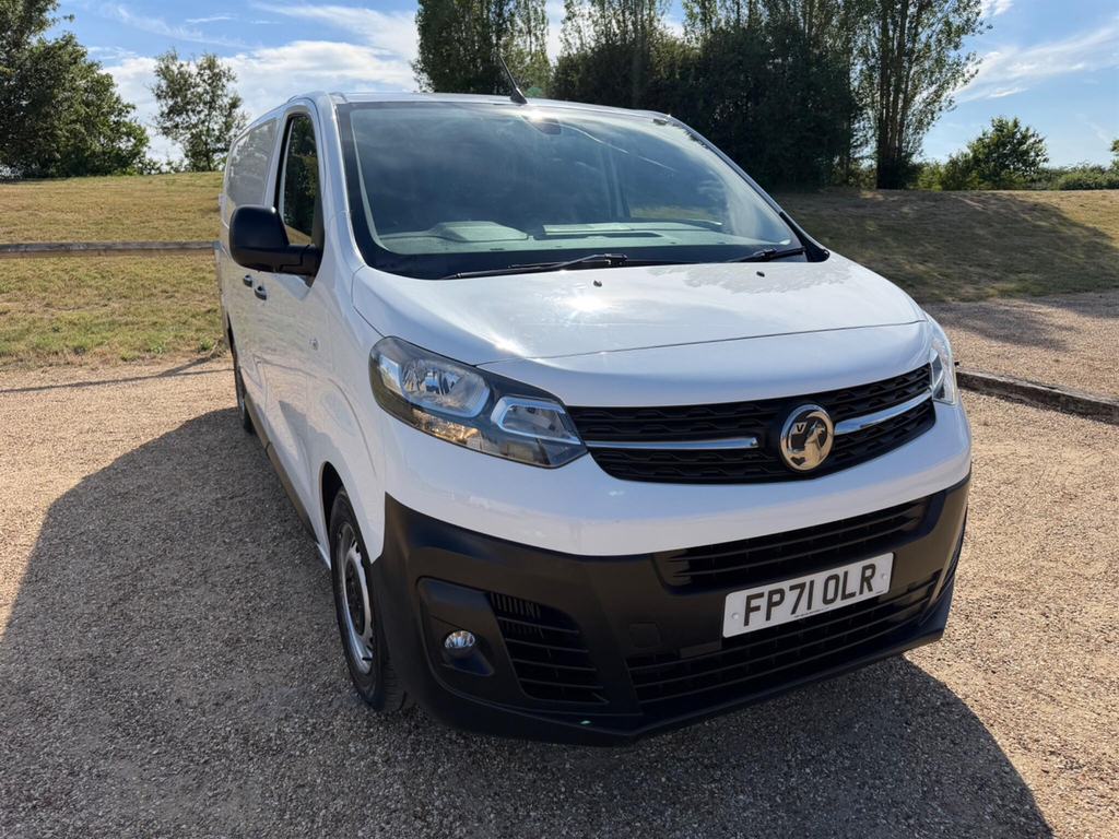 Vauxhall Vivaro 2.0 Turbo D 3100 Dynamic L2 H1 Euro 6 Ss 6Dr White