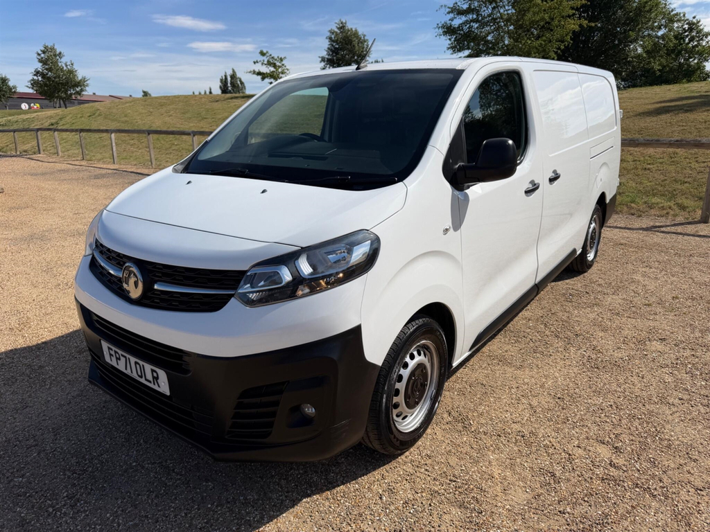 Vauxhall Vivaro 2.0 Turbo D 3100 Dynamic L2 H1 Euro 6 Ss 6Dr FP71OLR White #4