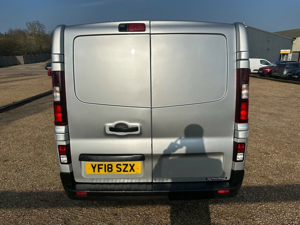 Renault Trafic 1.6 Dci Energy 27 Sport Nav Swb Standard Roof Euro YF18SZX Silver #6