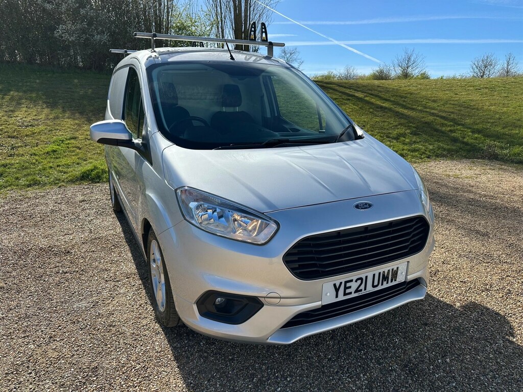 Ford Transit Courier 1.5 Tdci Limited L1 Euro 6 Silver