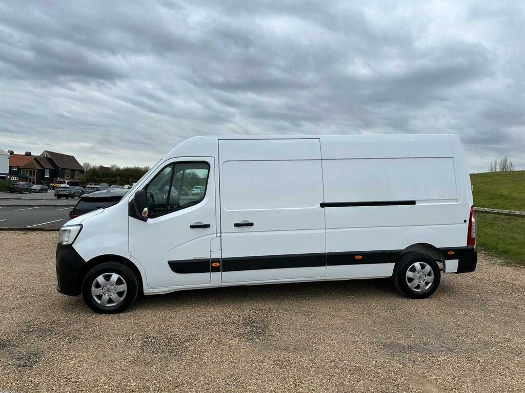 Renault Master 2.3 Dci 35 Business Fwd Lwb Medium Roof Euro 6 HN71WZR White #4