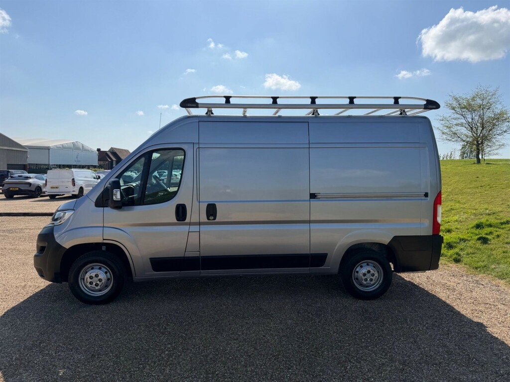 Citroen Relay 2.2 Bluehdi 35 Enterprise L2 High Roof Euro 6 Ss LV70ZSO Grey #4