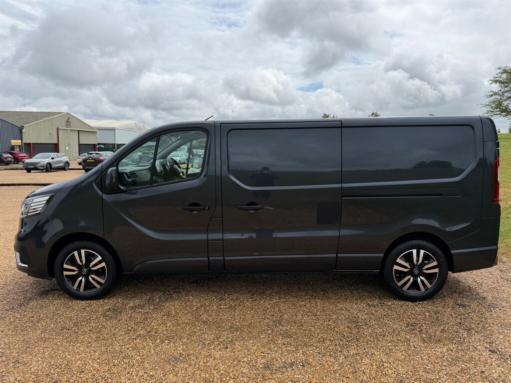 Renault Trafic 2.0 Dci Blue Ll30 Sport L2 H1 Euro 6 Ss YR72XNC Grey #4