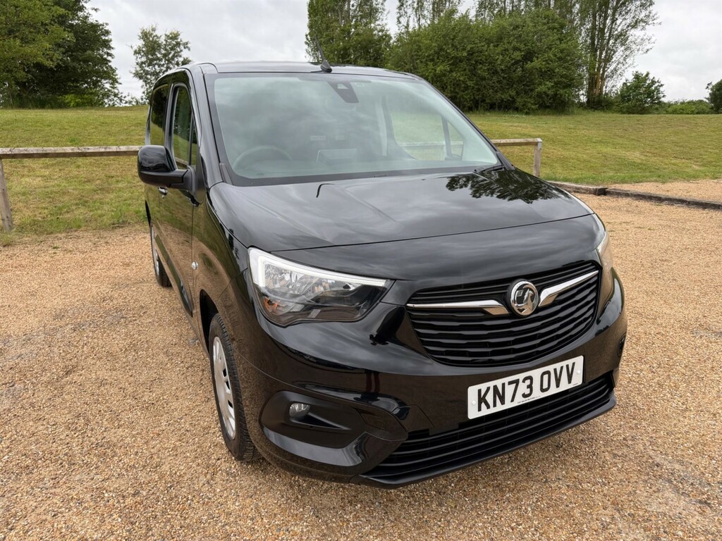 Vauxhall Combo 1.5 Turbo D 2300 Pro L1 H1 Euro 6 Ss Black